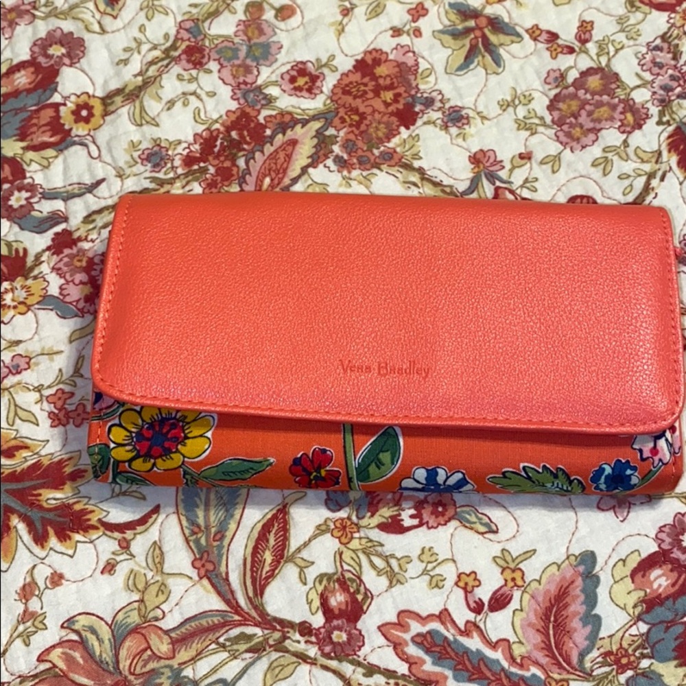 Brand new Vera Bradley Coral wallet